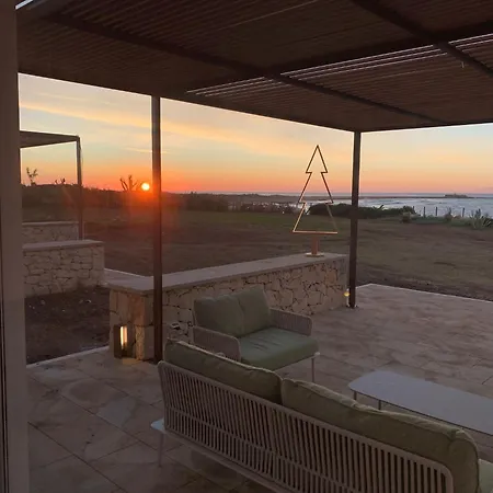 Ultima Вилла