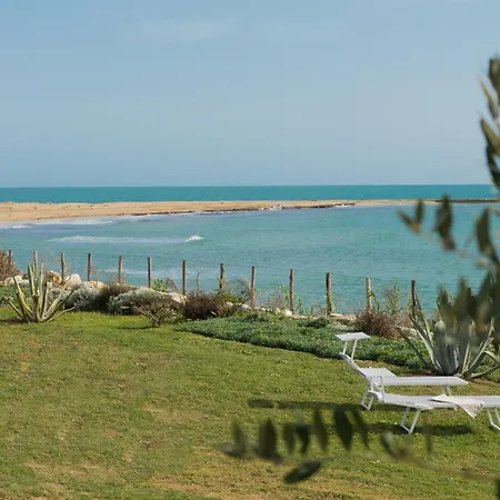 Ultima Portopalo Di Capo Passero